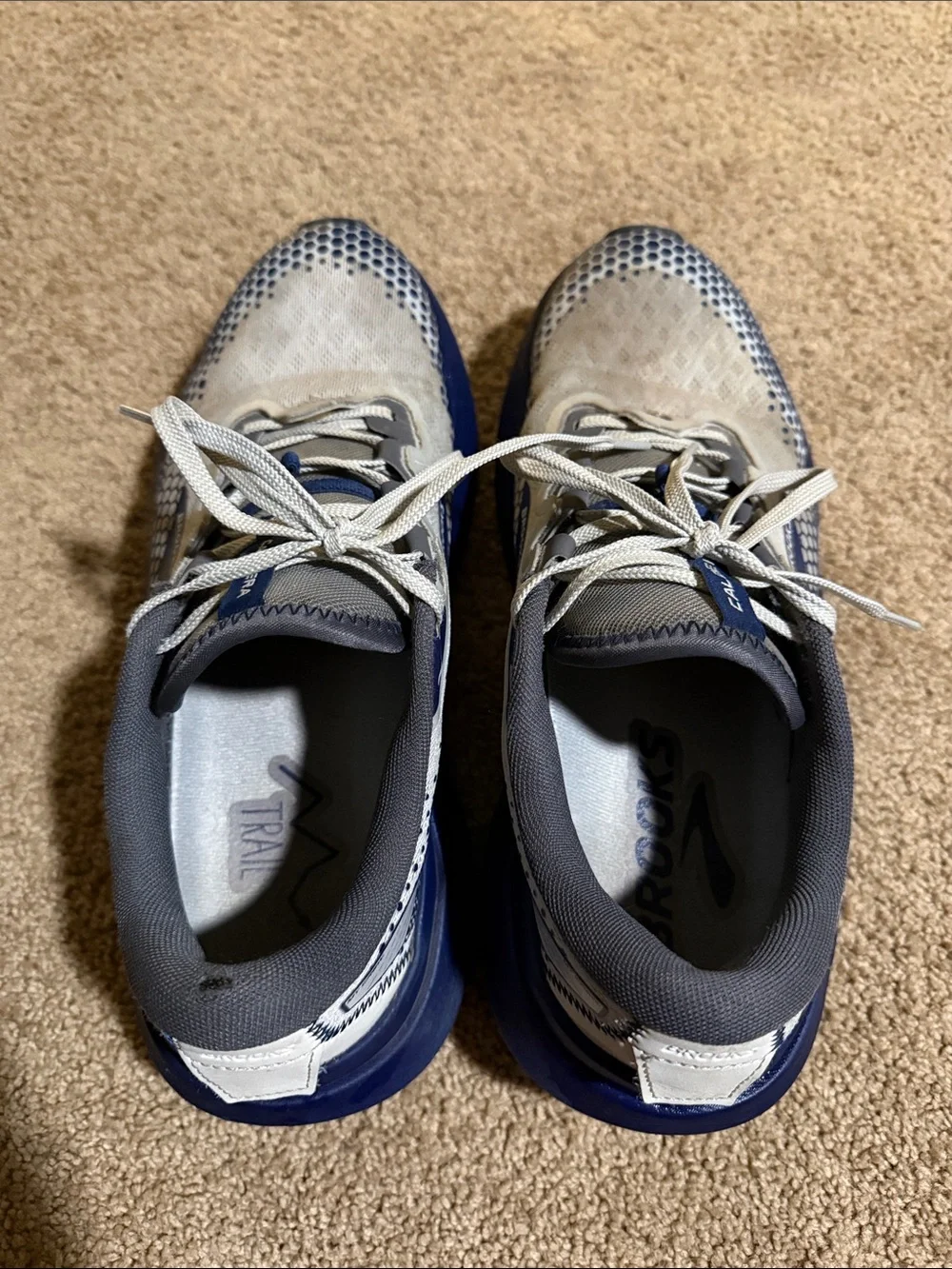 Brooks Men’s White and Blue Athletic Running Shoes